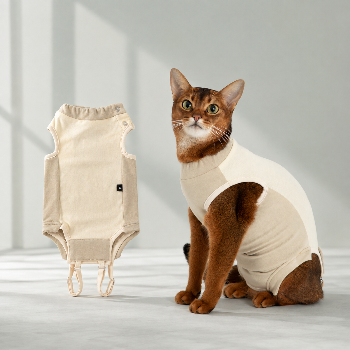 Ivory gray HD027003 cat recovery suit variant image